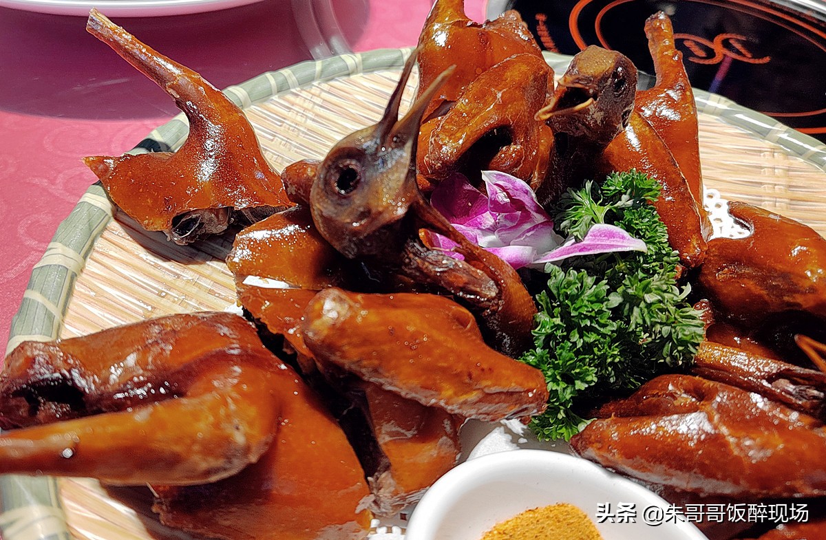 关于吃鸽子的说说(吃鸽子的心情说说) _晶羽文学网