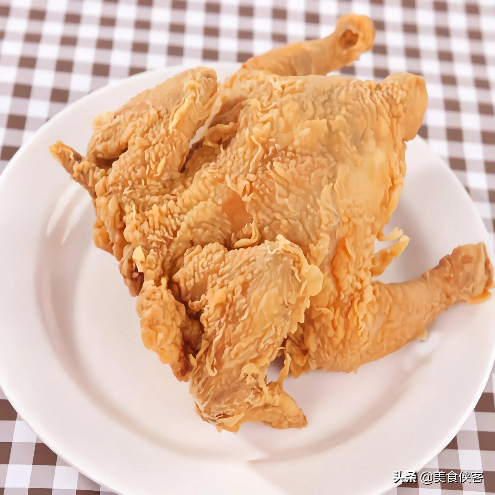 脆皮炸鸡配方及详细加工制作方法主料:西装鸡一只(500克左右)腌料