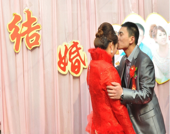 各地紧急通知，2022农村3种习俗或取消，村干部挨着检查，要配合