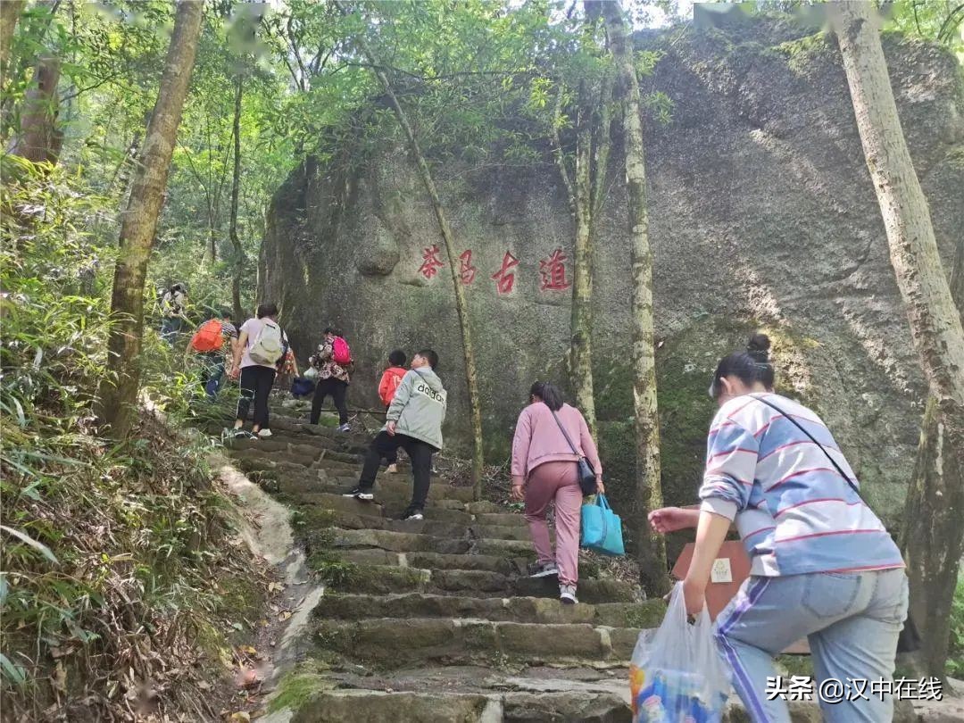 春天來了，我們一定要去漢江源爬山