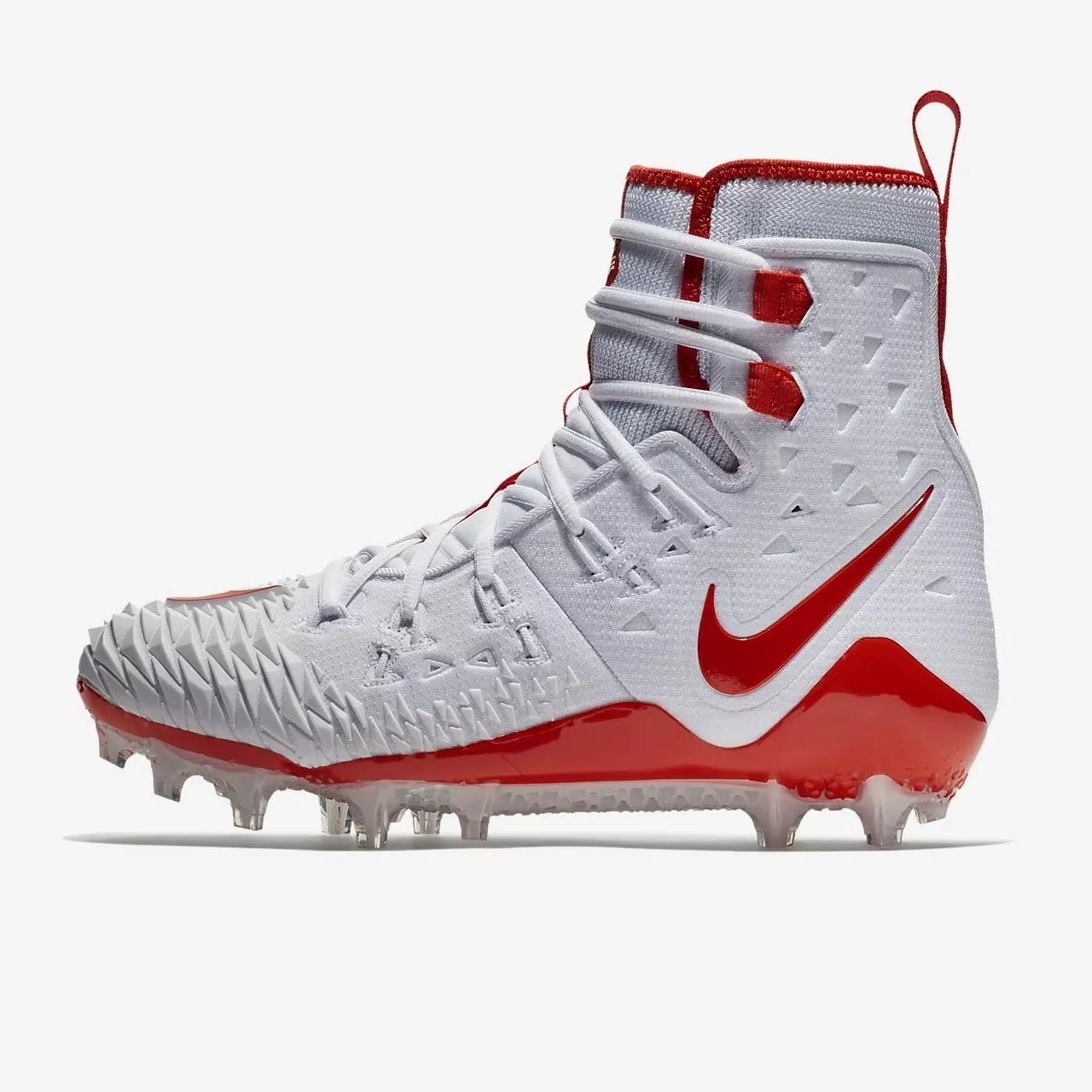 足球鞋买什么鞋钉（别傻傻分不清-买球鞋装备不要买错了）