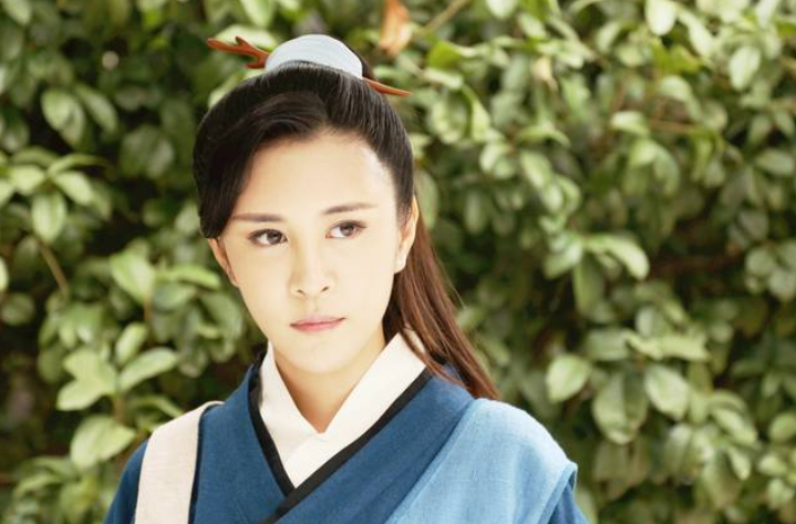 女星“生图”藏不住，颜值崩塌，戚薇躺枪，还不如早年漂亮，真惨
