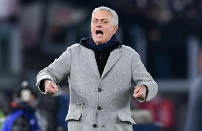 意甲沉沦的球队（意甲3冠王近乎沉沦！只能欺负弱旅，碰到强队就缴械，换帅也没用）