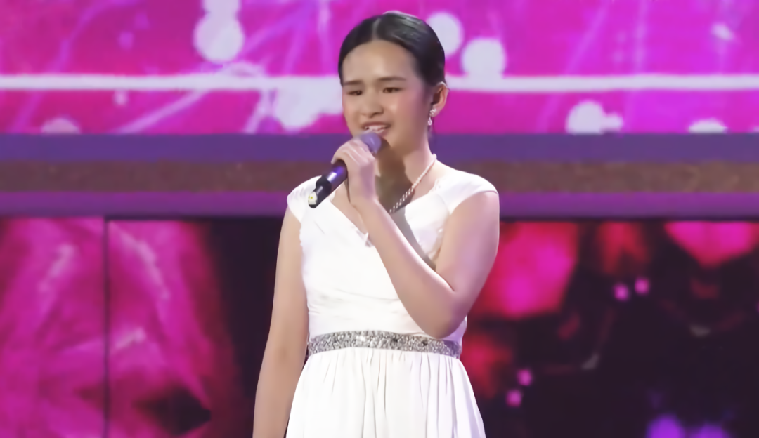 七一晚会15位女星一道风景线：汪明荃牡丹裙华贵，孟庆旸又出圈了