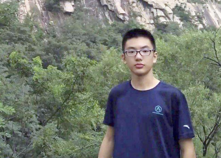 总分734进入清华，2018年高考状元孙浩宁：创造河北高考新记录