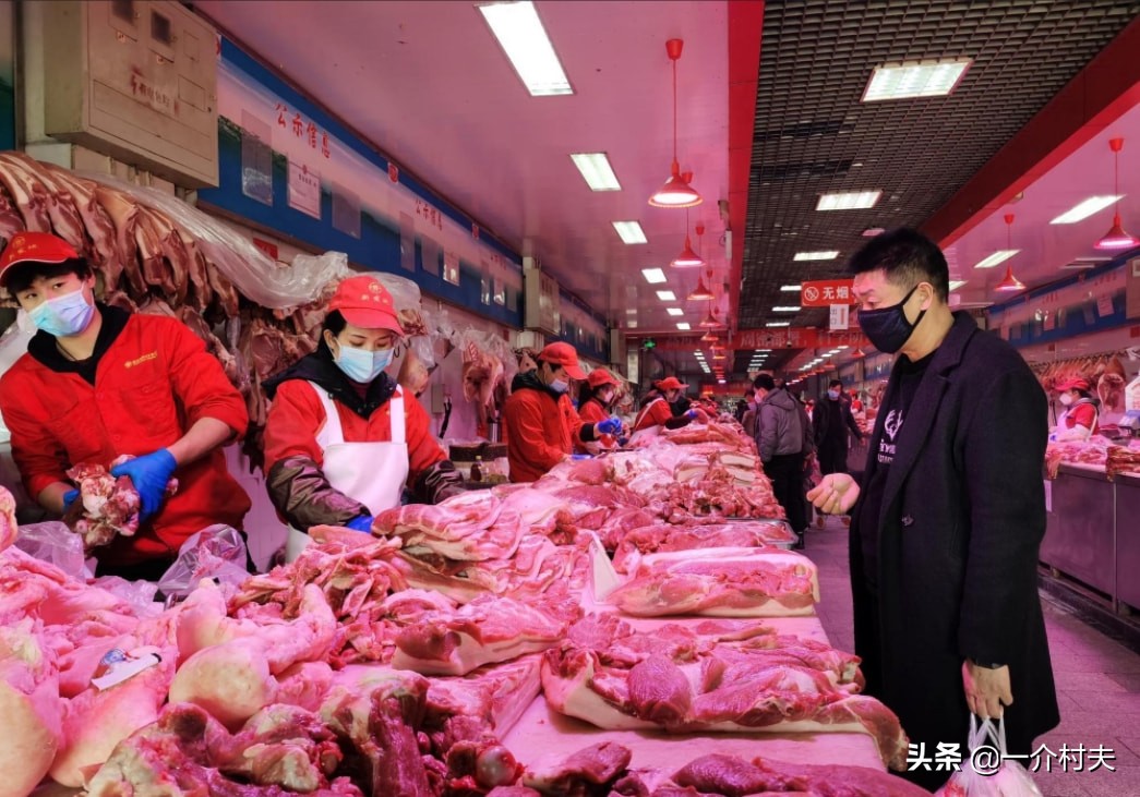 猪肉又降价，蔬菜却要起飞！白菜每斤8块钱？啥情况？