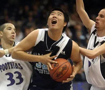 广东籍有多少名打cba篮球人(作为广东省会，广州籍篮球运动员有哪些呢？现在盘点一下)