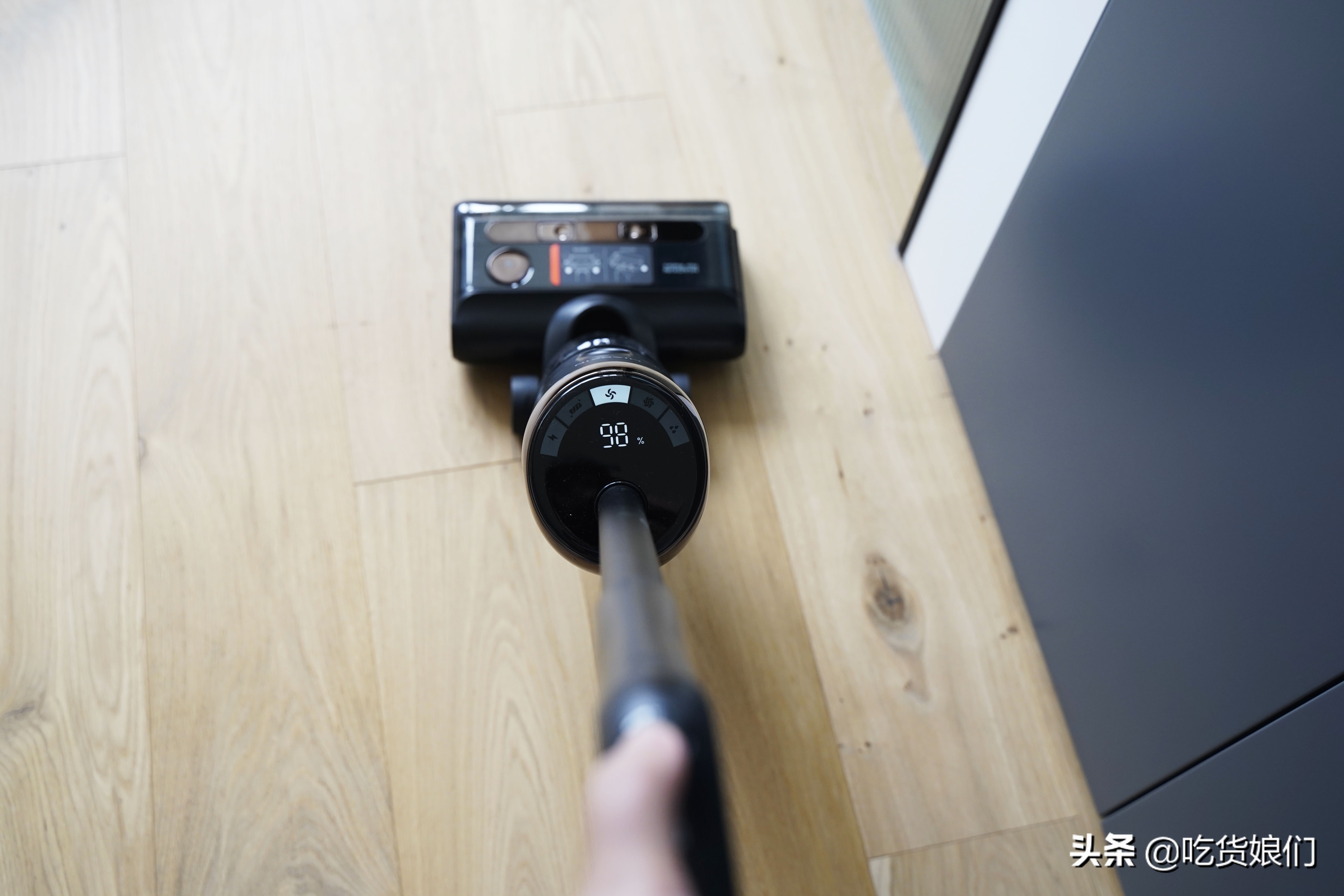 妈妈不生气必备：秒新K3洗地机评测，完美解决居家清洁痛点