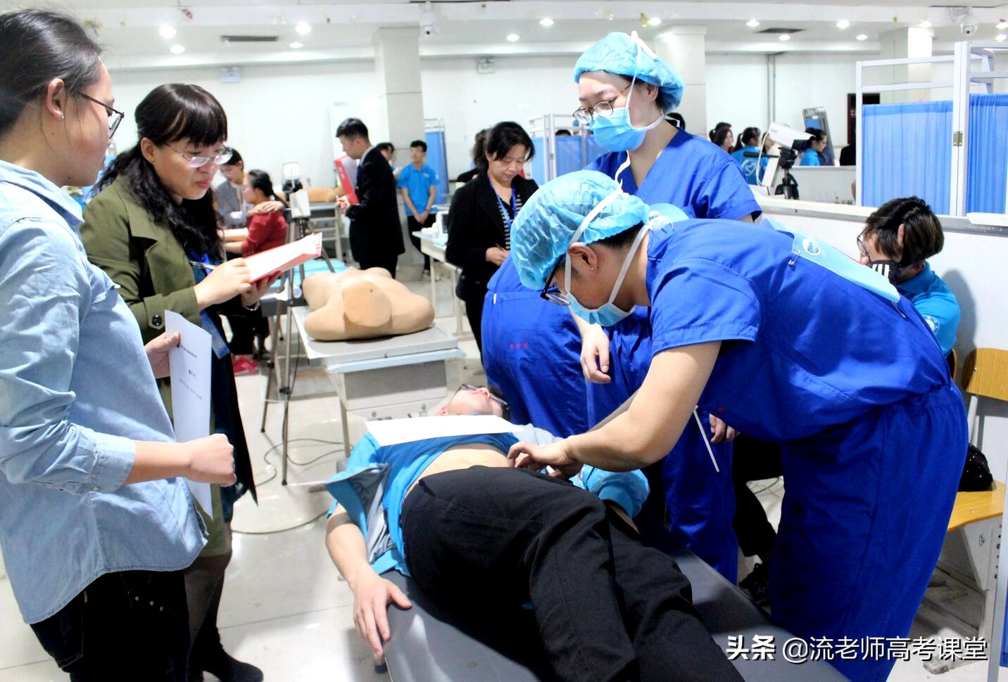 招生专业比较热门的两所医学院，性价比高，想当医生的考生可了解