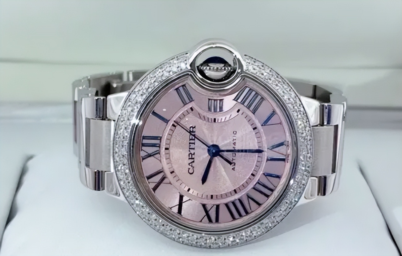 卡地亚手表维修点售后服务中心(奢侈品腕表丨大牌手表保养费要多少？卡地亚约3000，百达翡丽呢？)