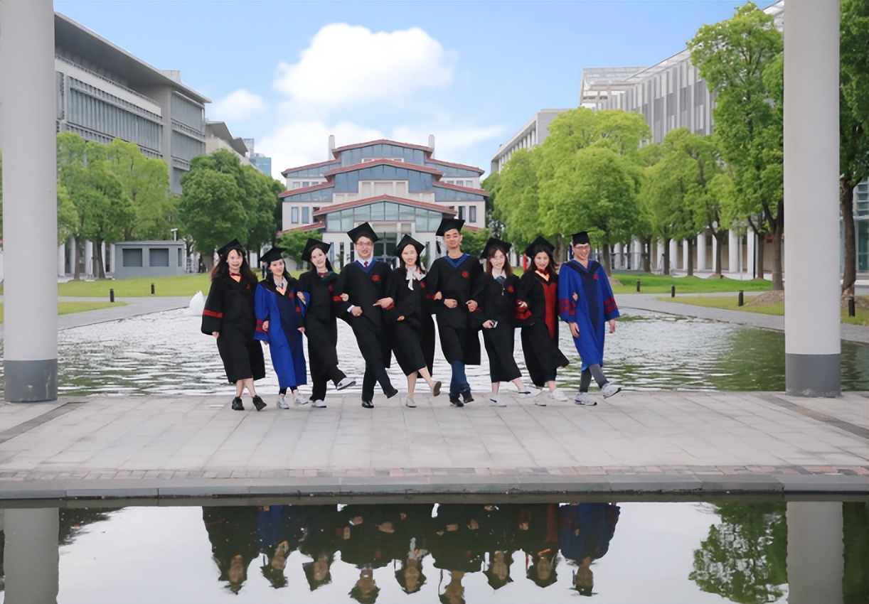 高校毕业生质量排名，北大第5，北航进入前3哈工大进入前10