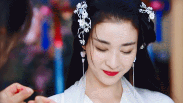 频上热搜！细扒《相逢时节》7位美人的“妙谈”，有人戏红人不红