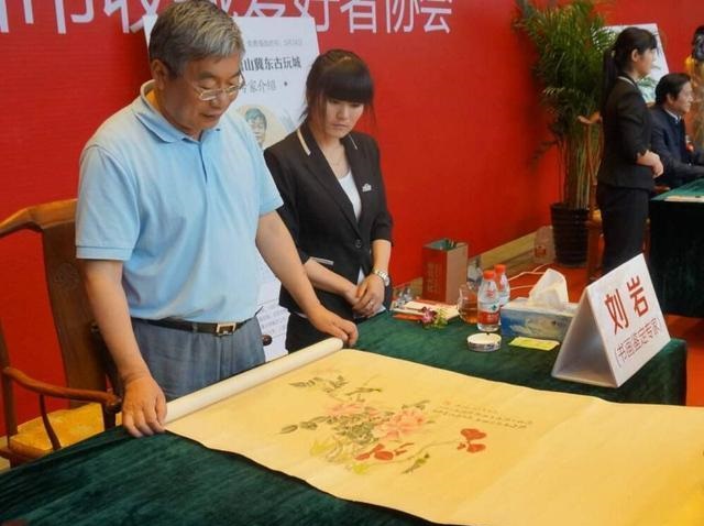 2009年河南农民鉴宝被套路，"专家"17万收走宝物，转手卖了8736万
