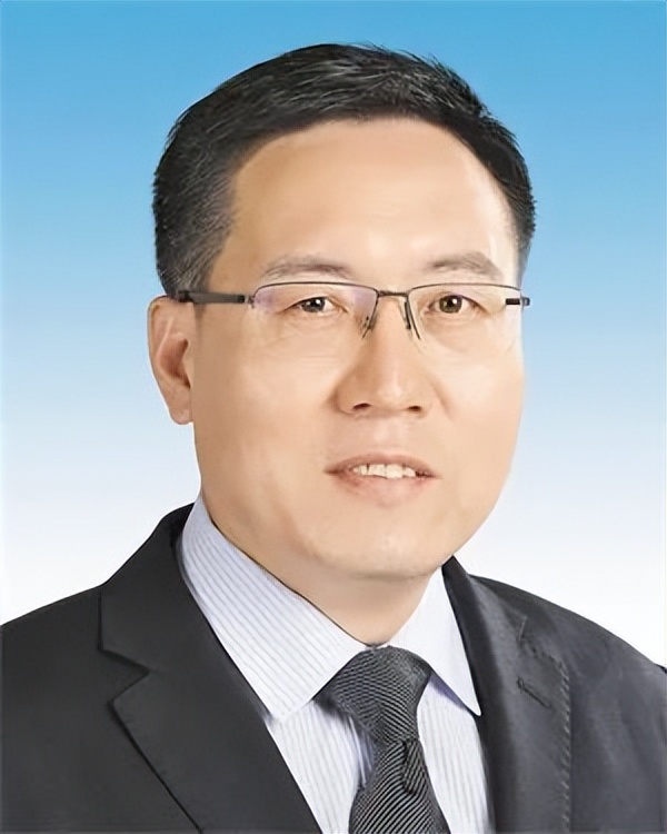 陳敏爾當選重慶市委書記，4人新晉常委｜王林虎，新職明確