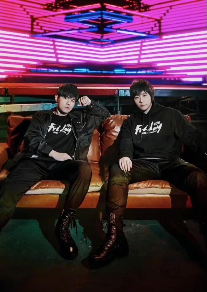 阿信为周杰伦新歌打call