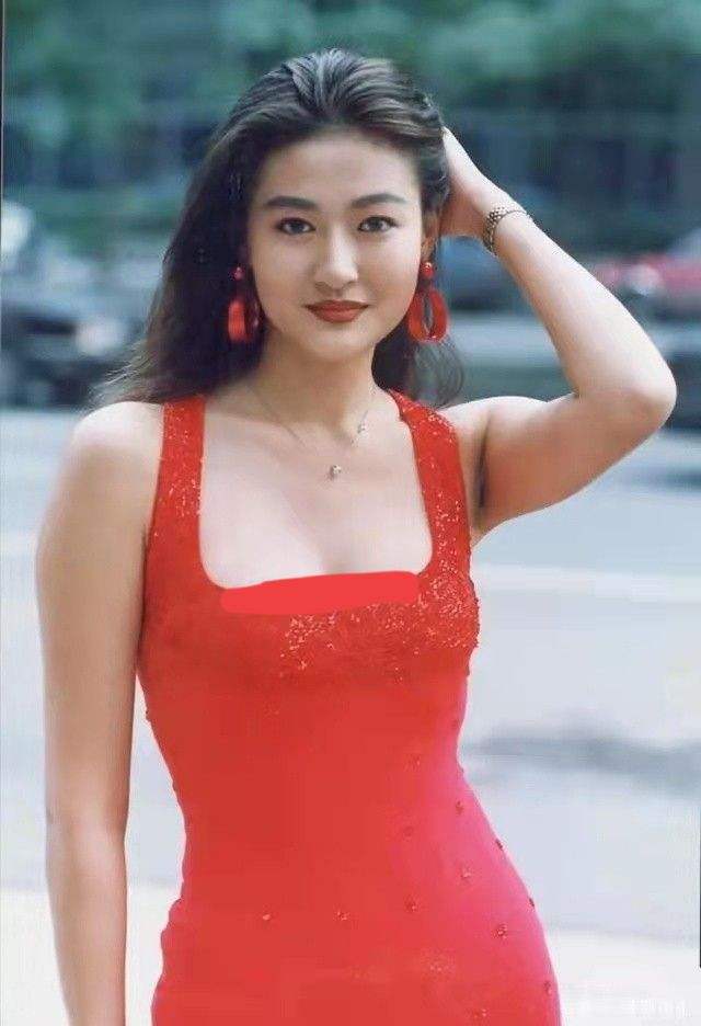 再看13位亚洲小姐：拍三级，揭丑闻，争名夺利犹如宫斗计