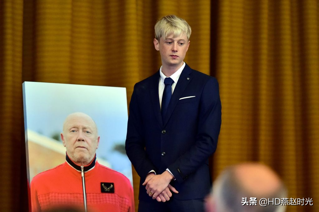 非正式会谈｜为了揭开恋童癖性侵大案，他在死前把儿子送到了中国