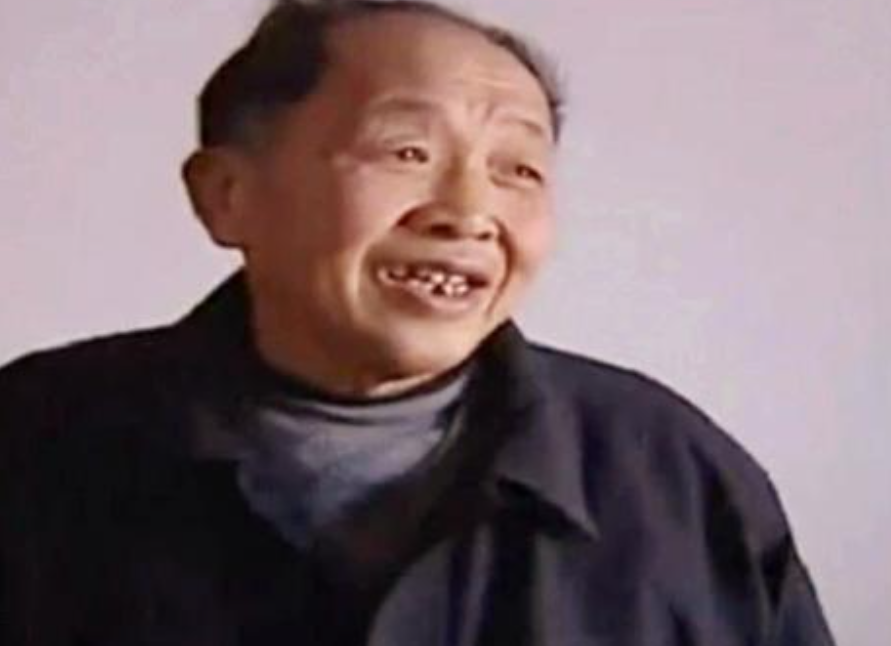 2012年，湖南38岁女教师追求65岁环卫工：除了你，别人都是将就
