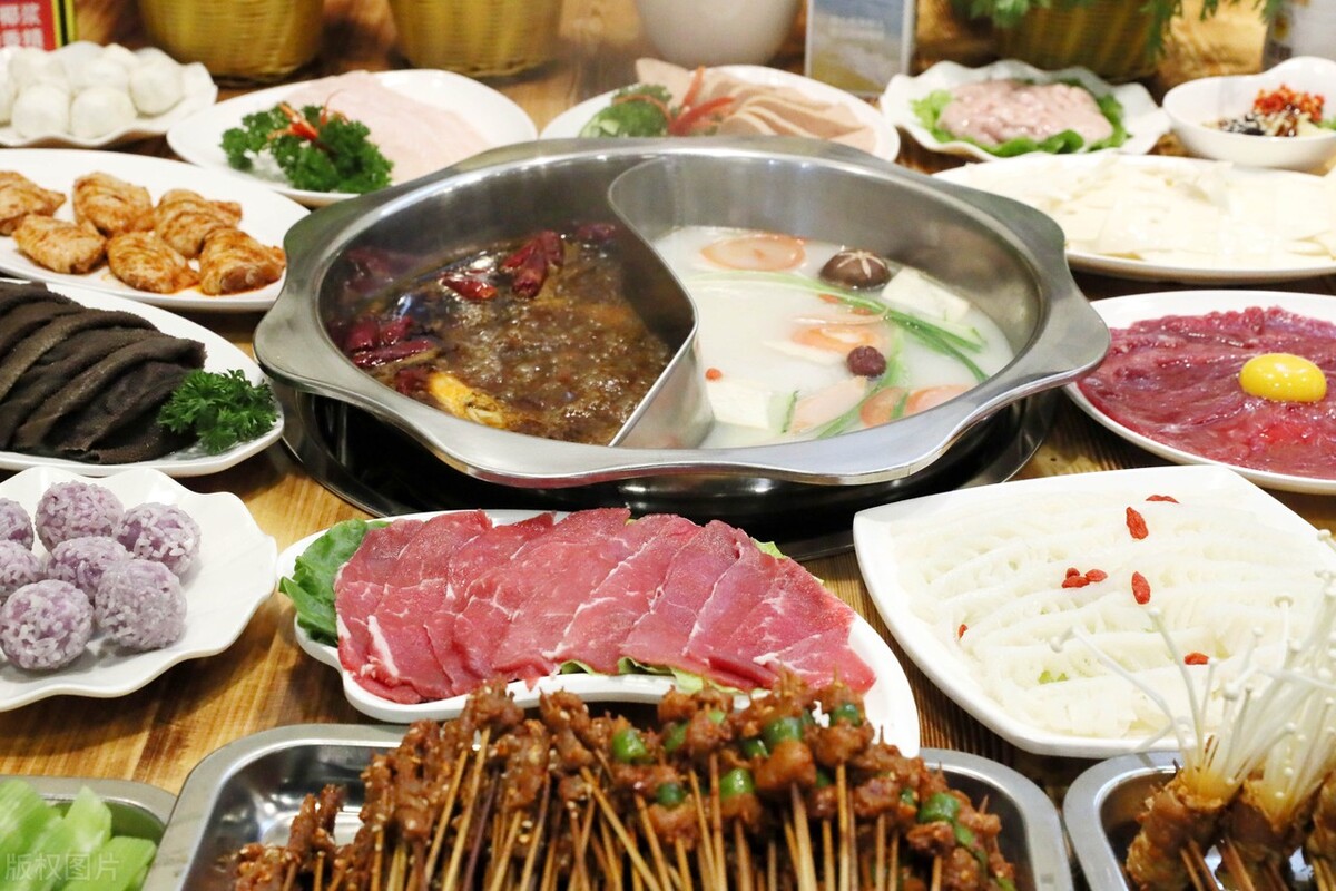 成都火锅店利用“免费送啤酒”，一年盈利160万，这套路值得借鉴