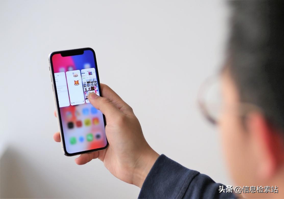 iPhone  X换发新生，256G上线卖1819元！首批用户是怎么想的？