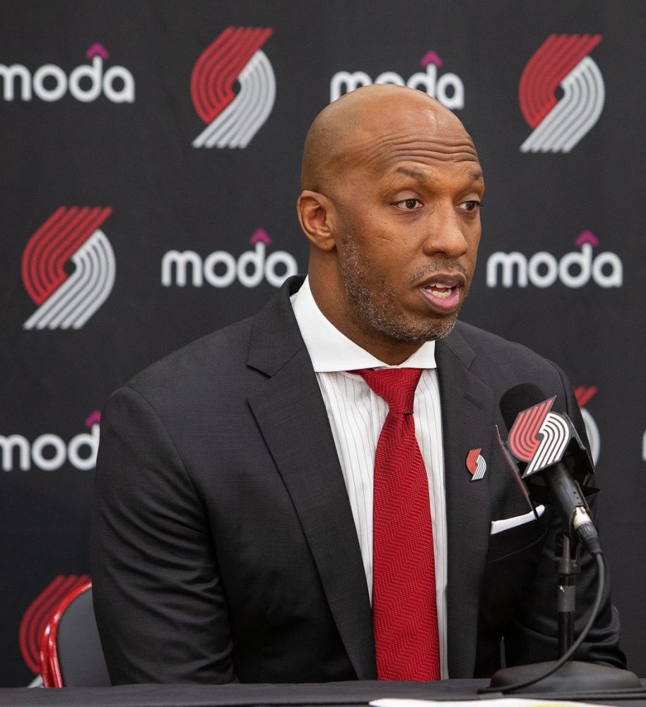 马刺vs黄蜂直播前瞻分析（20日三场比赛前瞻，开拓者VS灰熊、马刺对阵国王、黄蜂对垒太阳）-趣拿体育