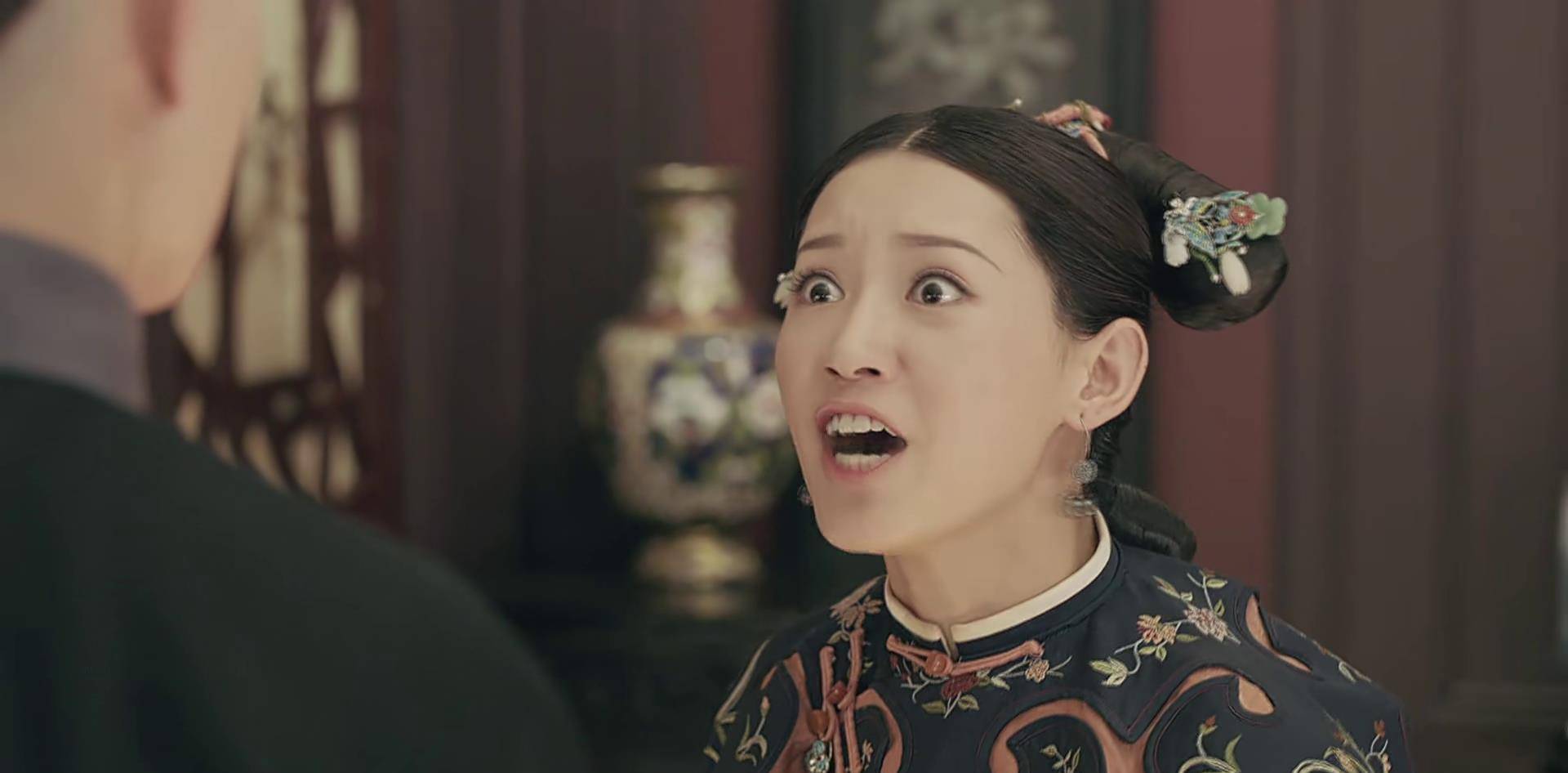 "大家有多爱正室,就有多厌恶小三",这一点在电视剧《三十而已》中体现