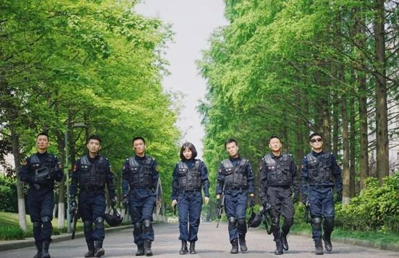 南京森林警察学院，“入警率”高达98%，入学标准和录取分数来了