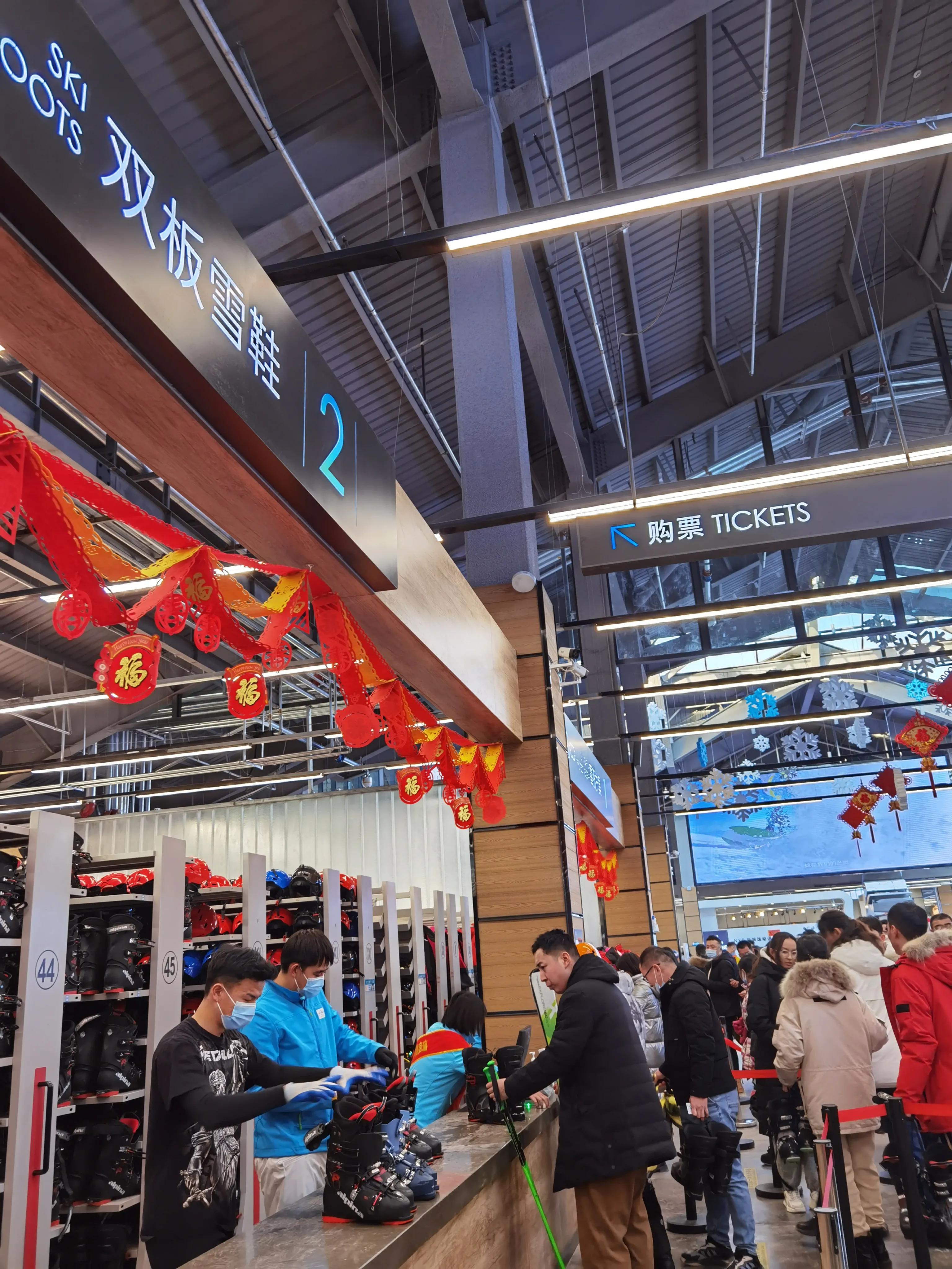 “強(qiáng)首府”文旅“先虎”：呼市春節(jié)旅游收入超全區(qū)四分之一強(qiáng)