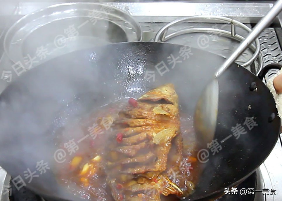 大年三十餐桌上的5道硬菜，端上桌倍有面，全家人夸你厨艺好