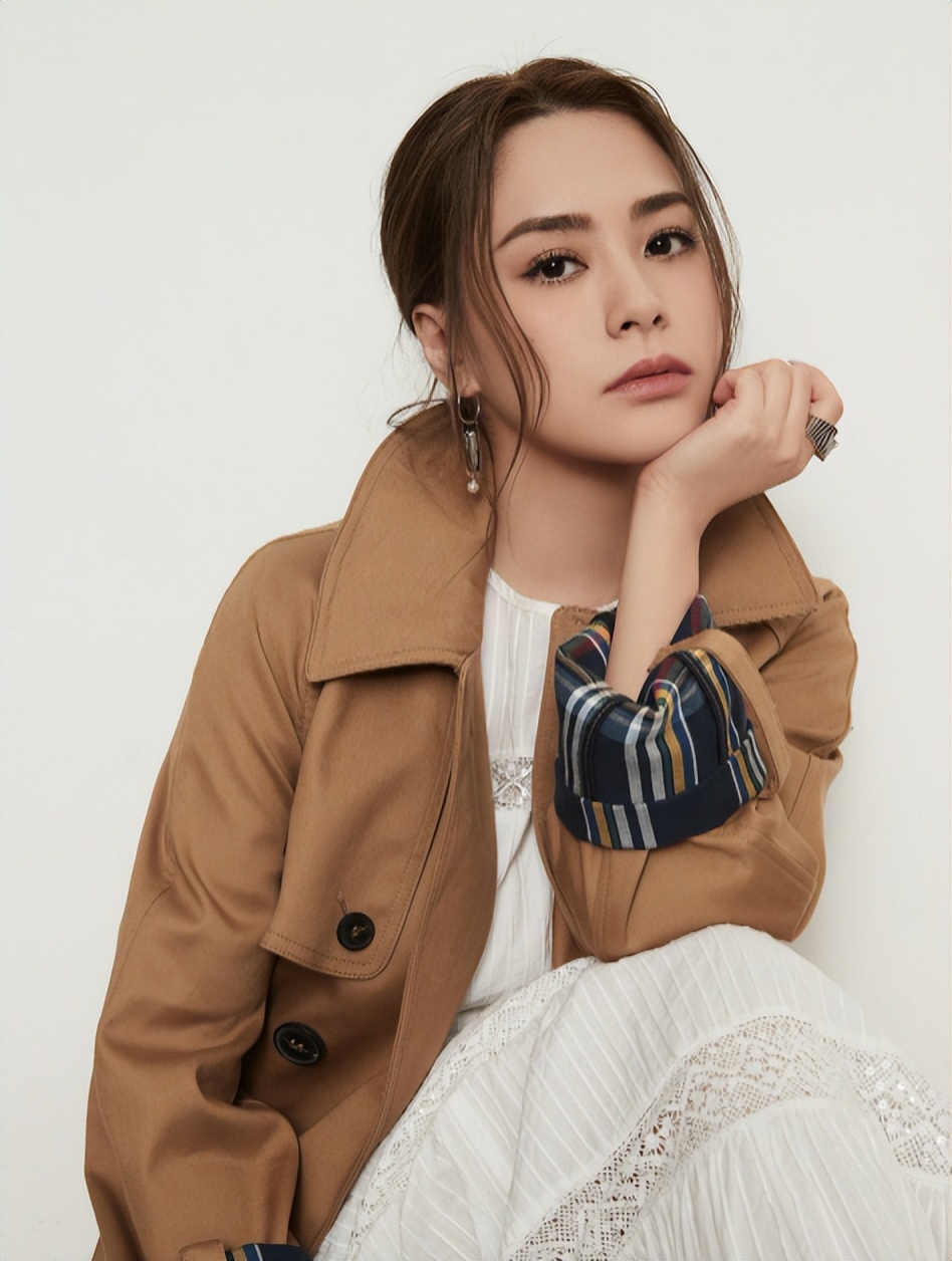 女星阿娇:与陈冠希恋爱成噩梦,与小丈夫离婚后定居上海