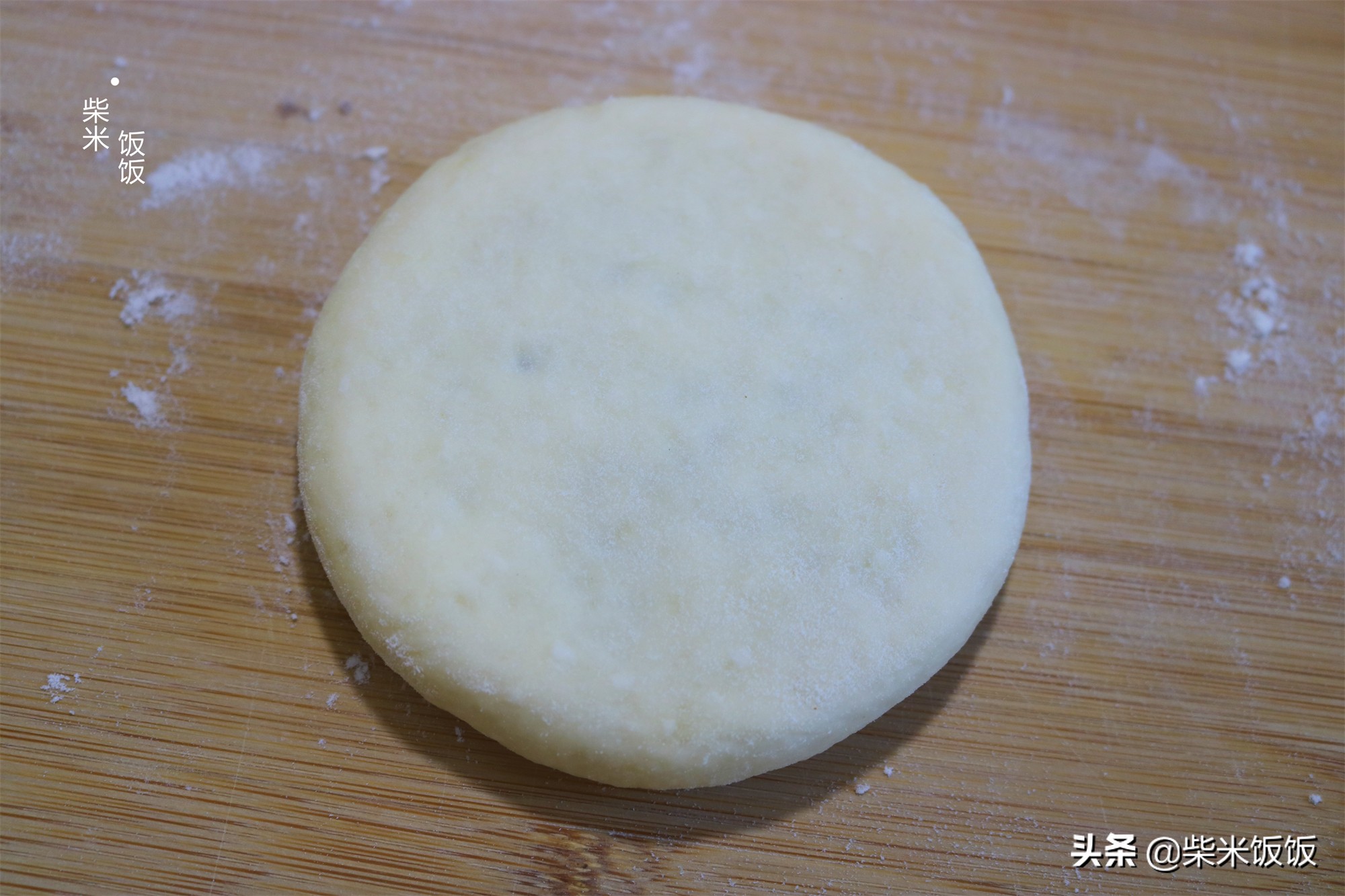这个饼，我家每周至少做一次，香酥柔软，是我做过的最好吃的饼