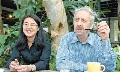 北大的两位天才美少女，都曾坚称学成报国，最终全部嫁给了美国人