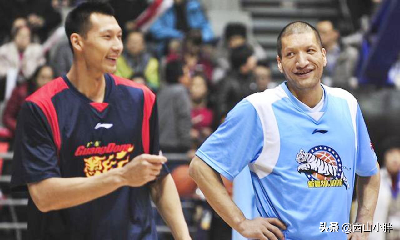 打篮球比赛一个月多少钱(从NBA退役后还能领钱！大郅阿联一年12.4万，那姚明巴特尔呢？)