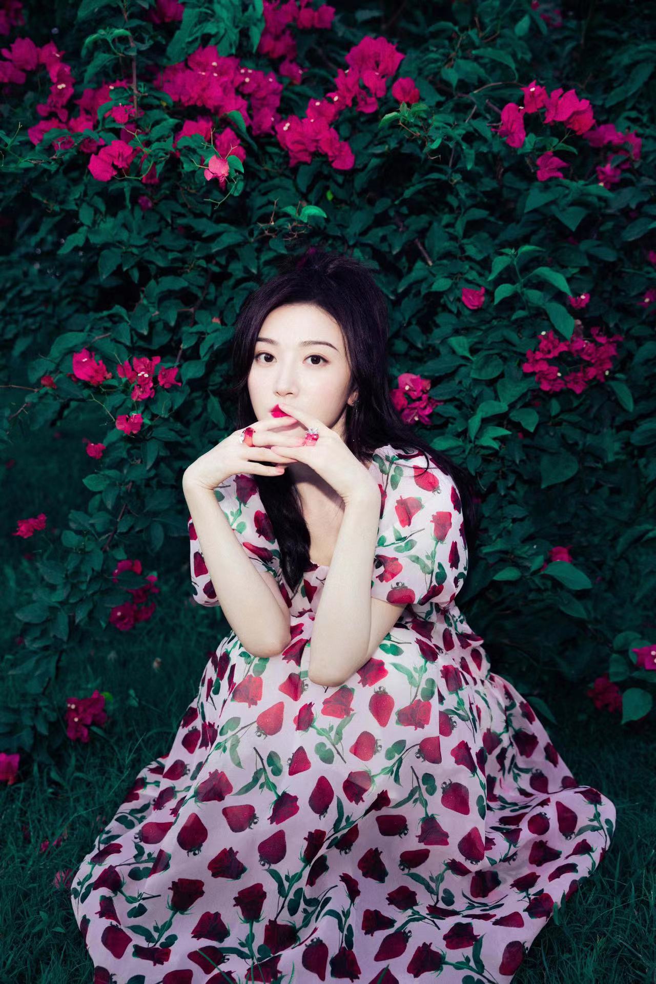 女神景甜的這些拍照技巧，用好便能拍出美美的照片，值得一學(xué)