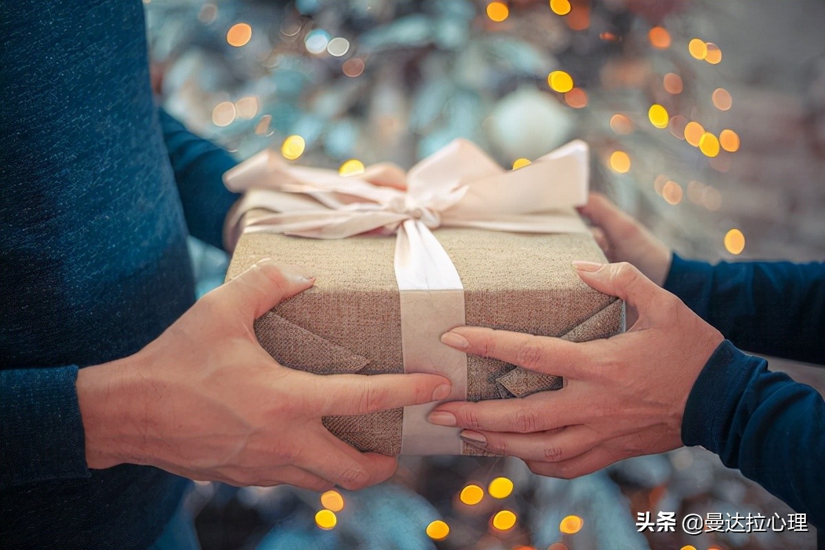 给对象送的礼物（送对象礼物的含义）