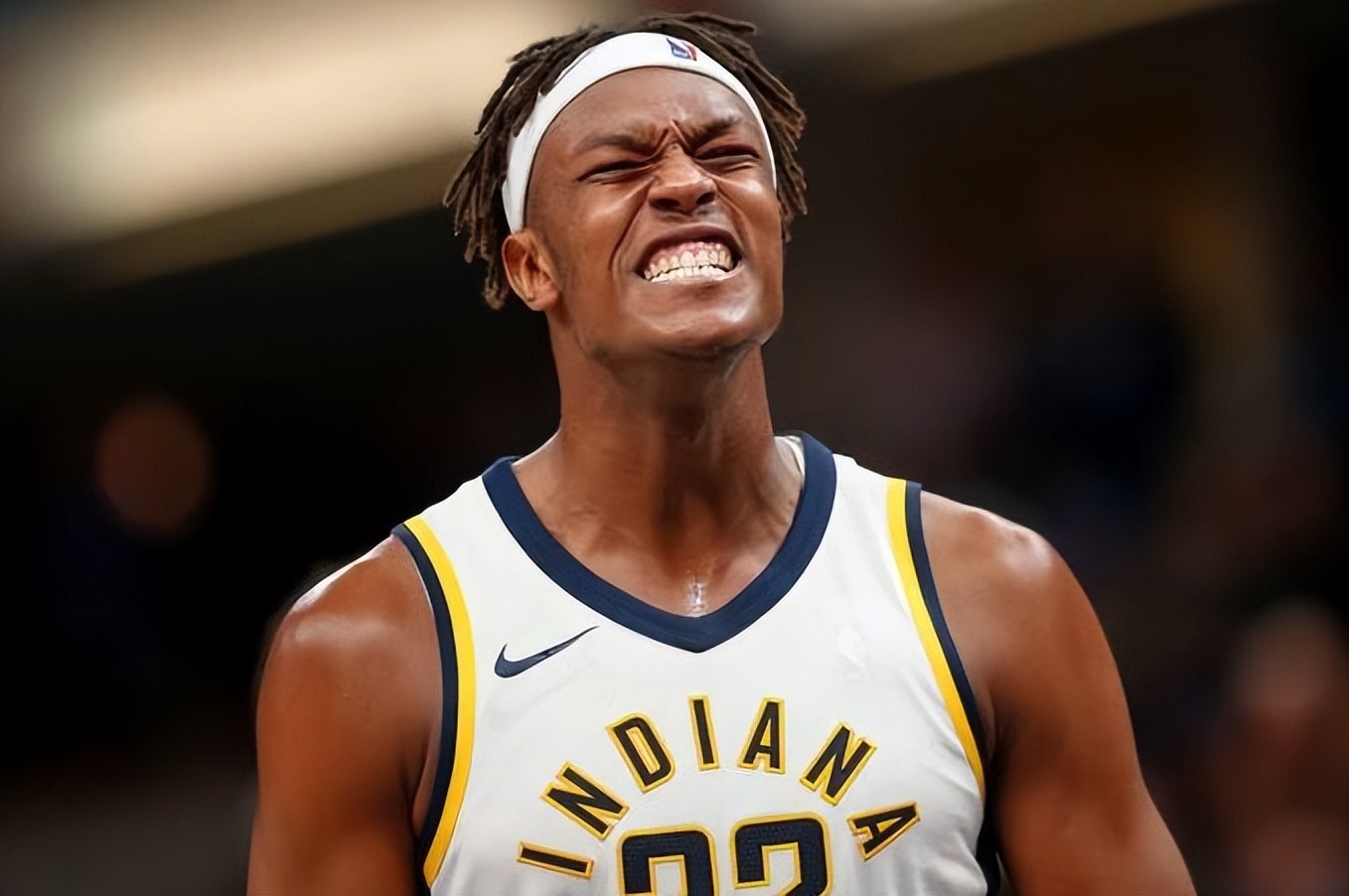 nba有哪些国际中锋（新的顶梁柱！美媒评选新赛季NBA十大中锋：前三名实至名归）-趣拿体育