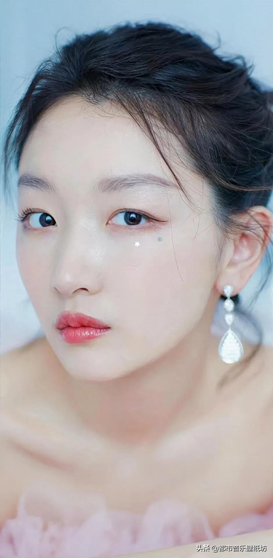 周冬雨高清美图壁纸