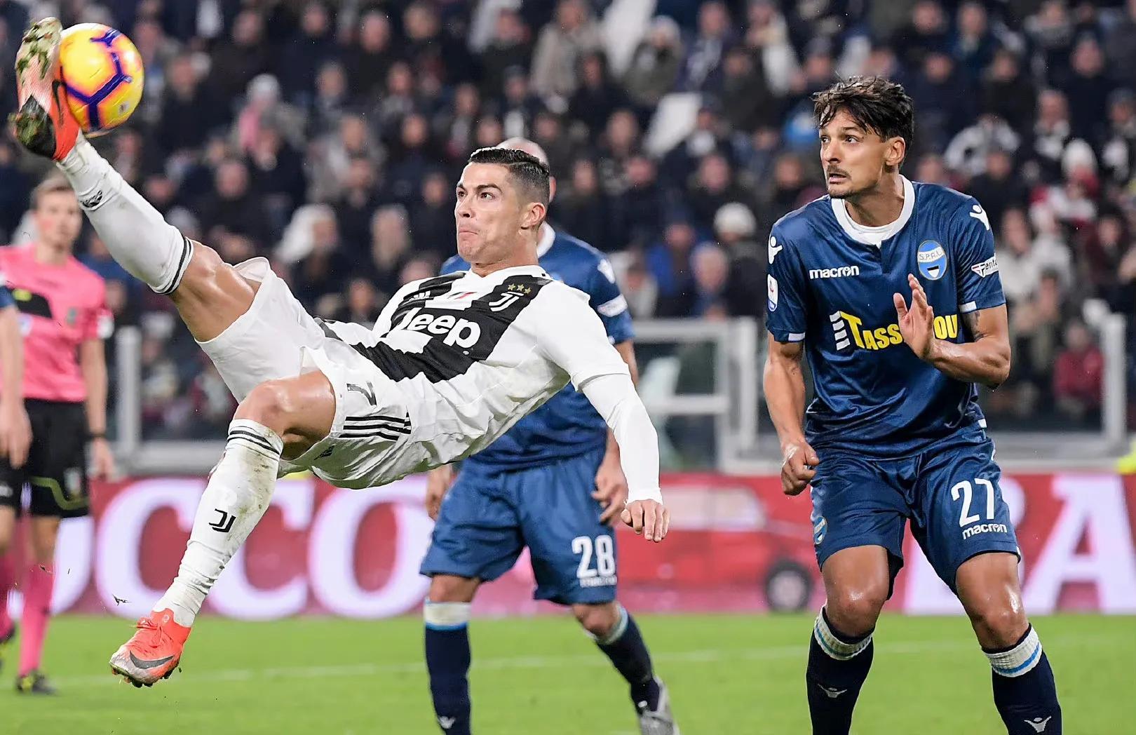 电话队尤文图斯（艰难争4！意甲9冠王尤文如今的境遇16年前的“电话门”已有迹可寻）