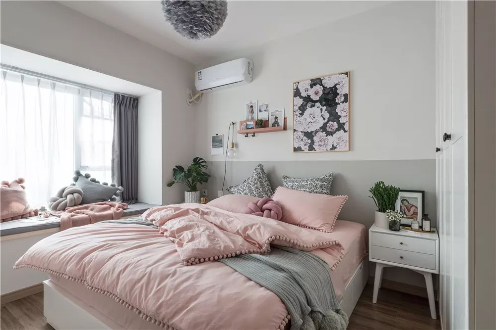 70㎡轻奢北欧风，舒适的色彩搭配，营造简约而又精致的复古气息