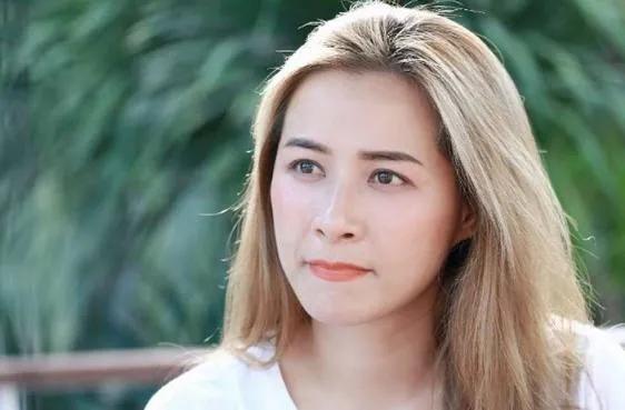 艳星麦家琪:被年幼儿子当面嘲讽黑历史,掌掴后对当年后悔不已
