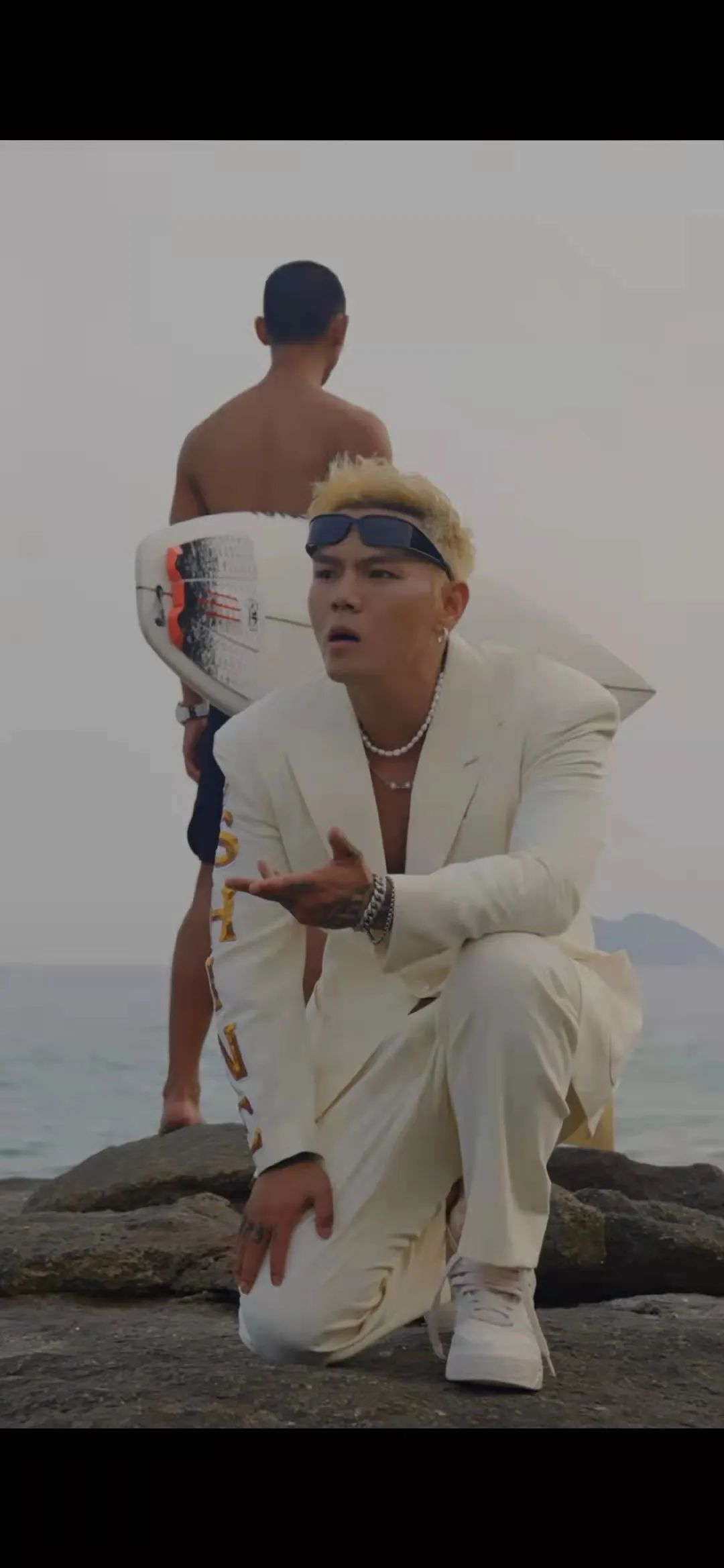 王浩轩发布diss《一挑十》向盛宇开火