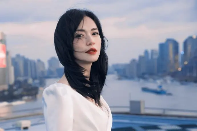 盘点婚内出轨的7位女明星,个个都是清纯形象,但人后实在是疯狂