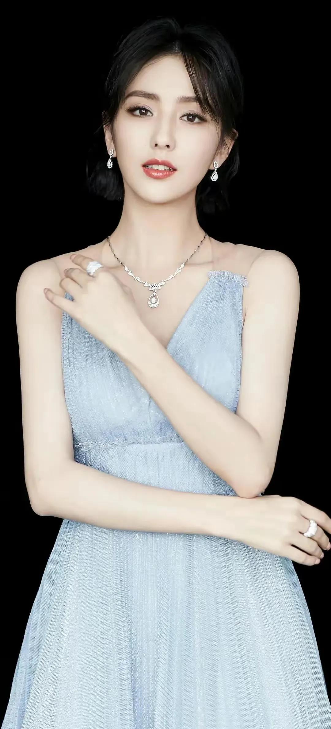 明星系列壁纸～佟丽娅