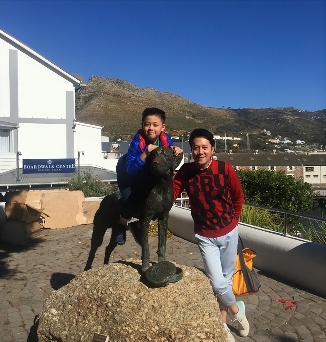 “青歌赛”7位选手现状，大多数人风光不再，1人已遗憾离世