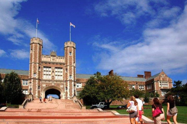 何碧玉：河南女神童，14岁考进清华，毕业留美不愿回国