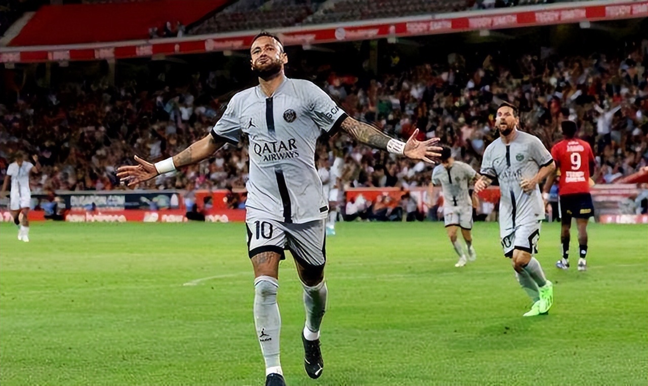 英超怎么这么多人看足球赛啊（为啥都爱看英超？这三场比赛给出答案，世界第一联赛实至名归）