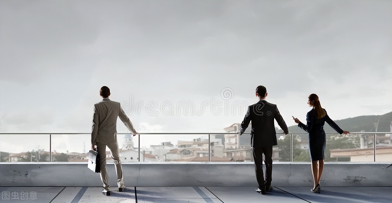 工作5年，我月薪6000，我的助理月薪9000，我要离职吗？