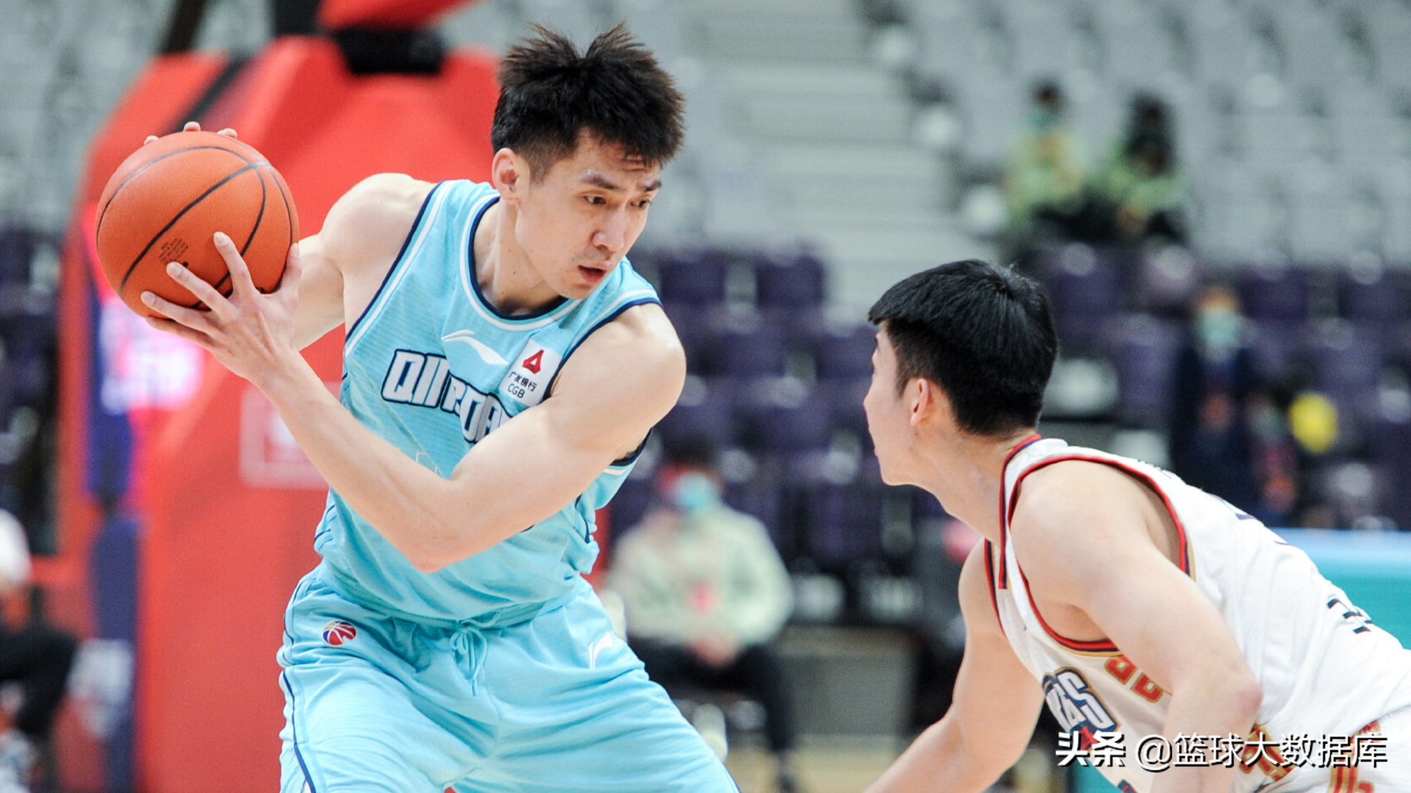 cba福建队赵泰隆哪里人（赵泰隆正式离队！或降薪加盟广东宏远，携手杜锋让人期待）-趣拿体育