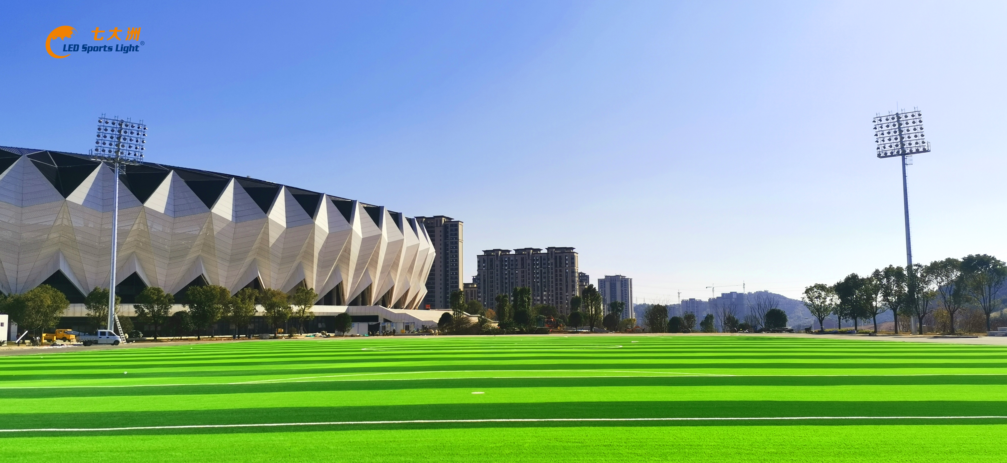 七大洲照亮福建省2022年第十七届省运会主场馆—武夷新区体育中心