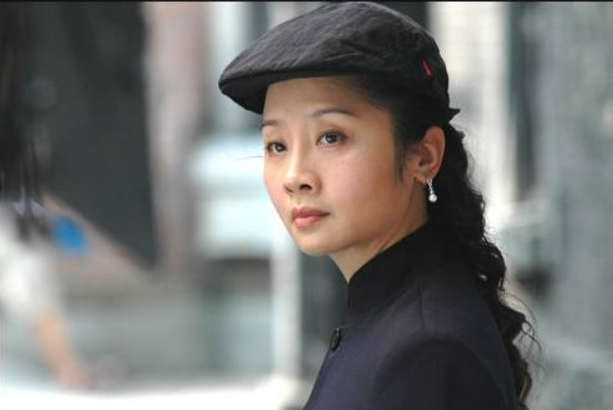 王新军妻子唐静 东北虎孙军妻子蒋丽-佳迪双